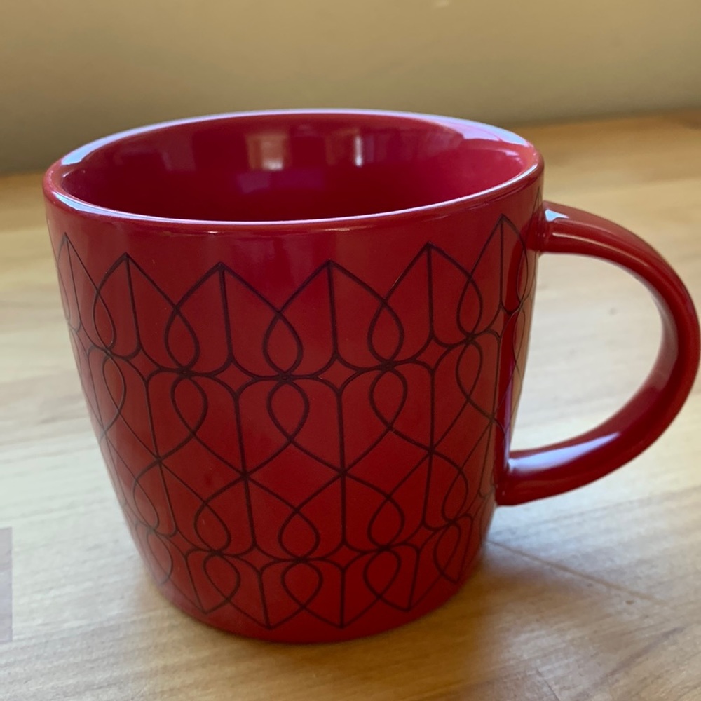 STARBUCKS 2013 Red Modern Hearts Design Coffee Mug 14 oz